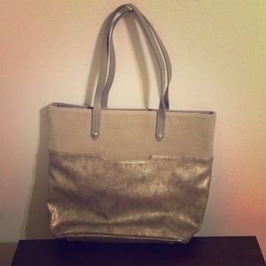 Stella and Dot silver tote bag